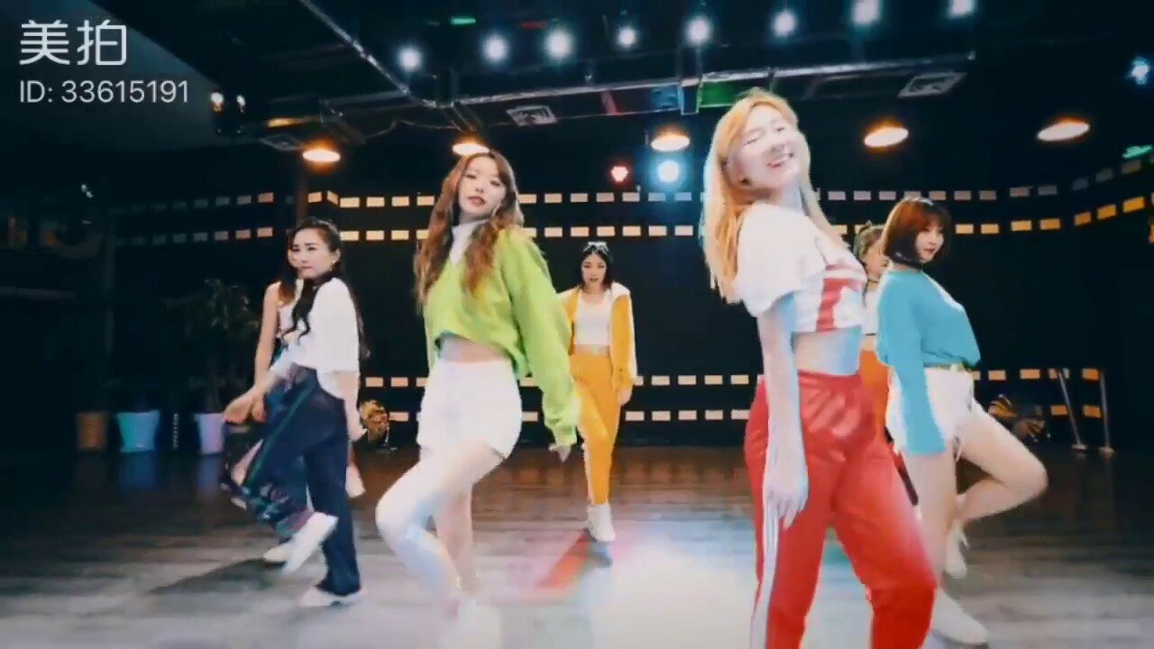 Những Màn Nhảy Cực Chất Của Dancer Trung Quốc